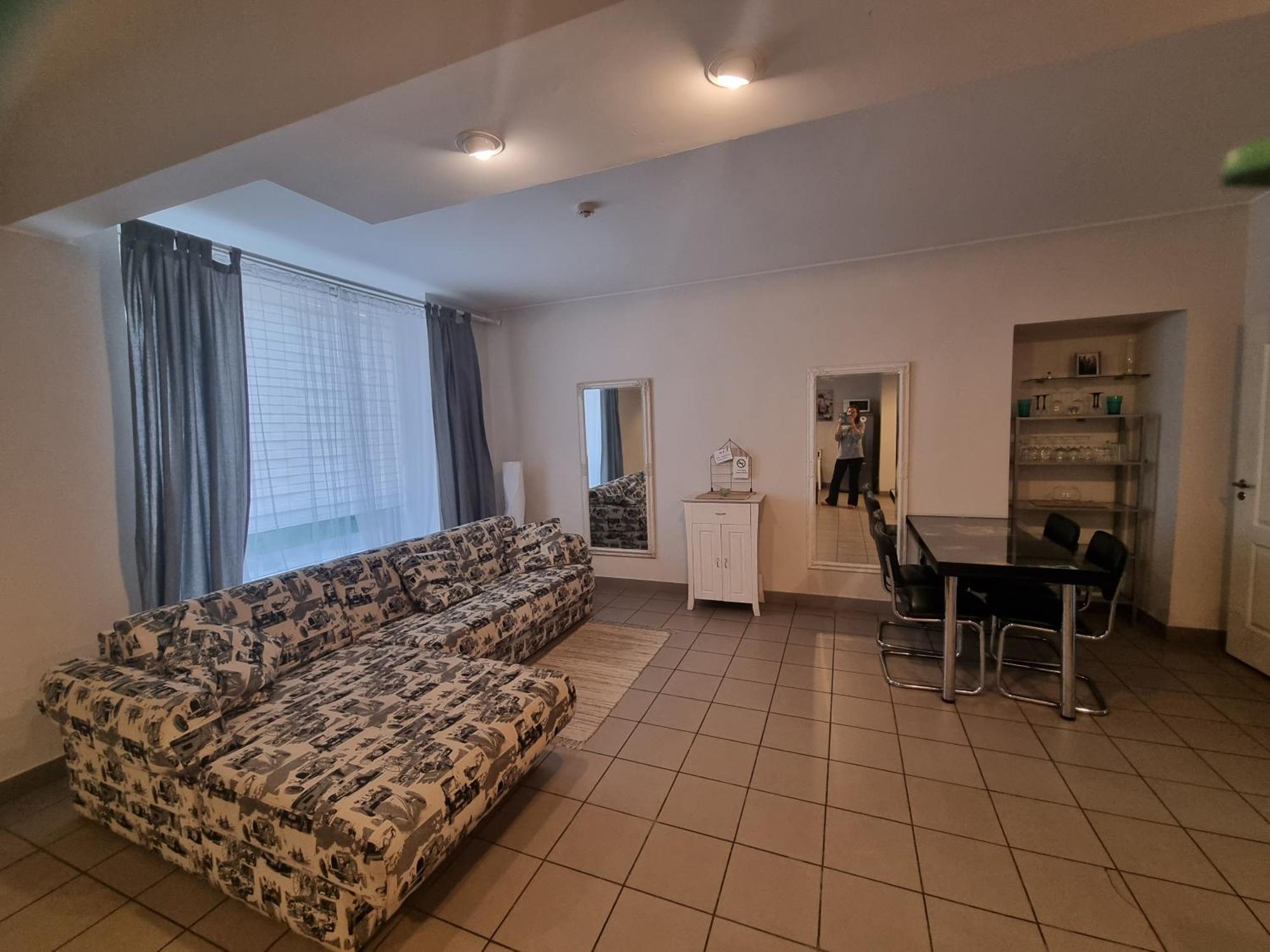 Camellia Studio Apartment & Parking Rīga Exterior foto