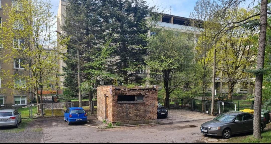 Camellia Studio Apartment & Parking Rīga Exterior foto